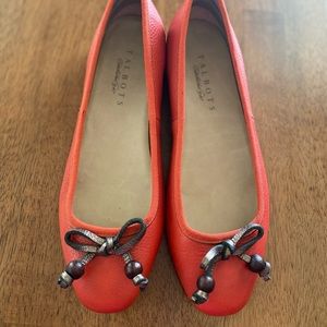 Talbots shoes. EUC. Size 6.5. Made with genuine Leather in Brazil
